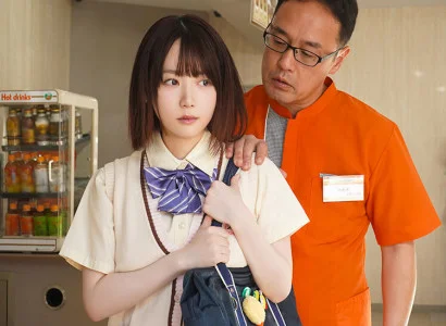Quản lý giải quyết vụ em gái ăn cắp vặt trong cửa hàng